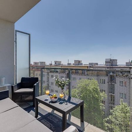 פראג Jt'S Apartments Korunni Str. מראה חיצוני תמונה